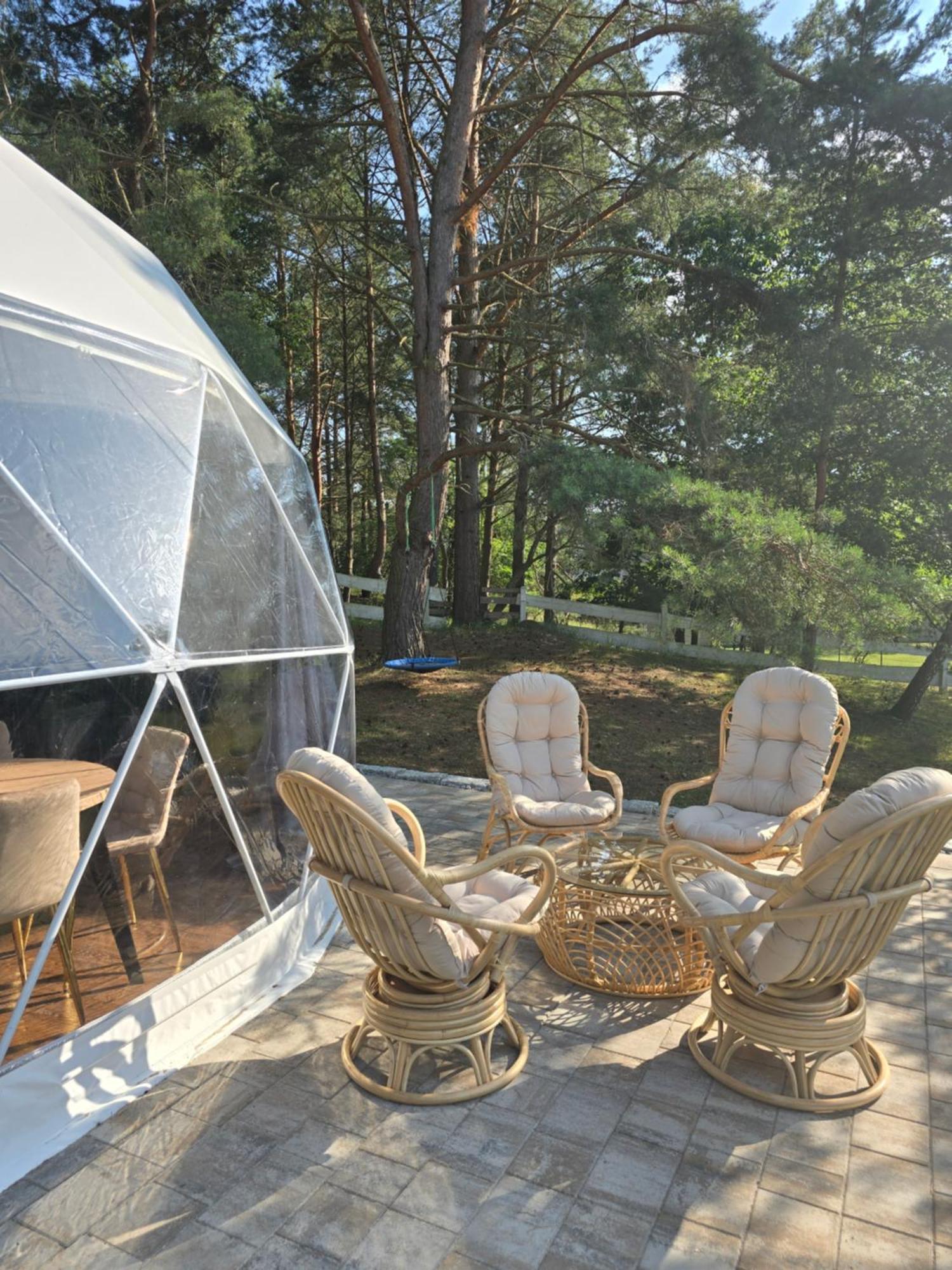 Hotel Glamping Pod Orlem à Cedynia Extérieur photo