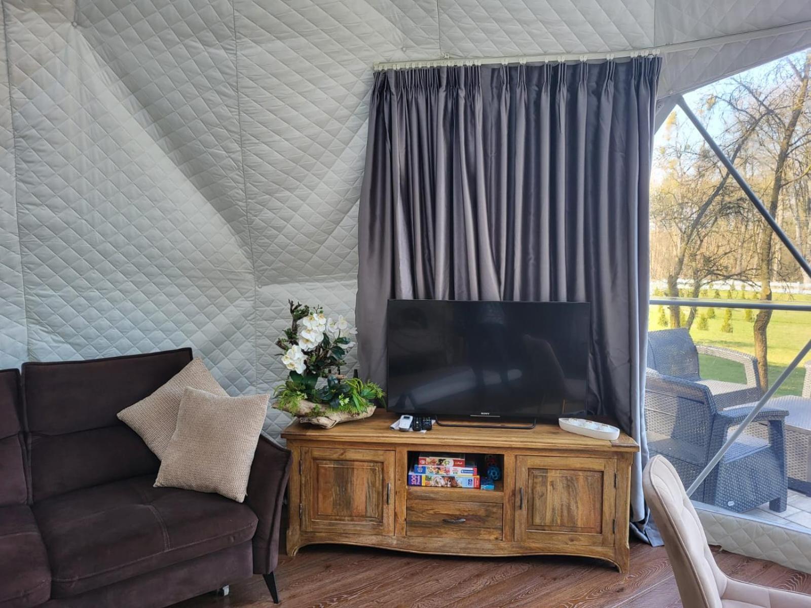 Hotel Glamping Pod Orlem à Cedynia Extérieur photo
