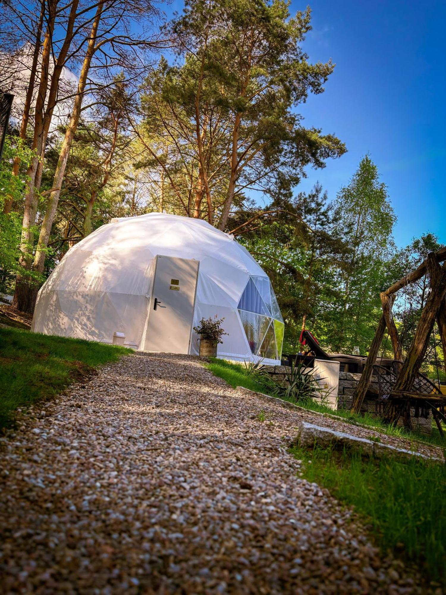 Hotel Glamping Pod Orlem à Cedynia Extérieur photo